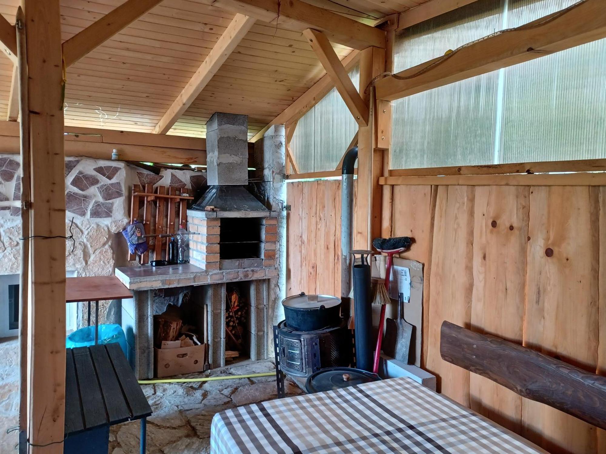 ברזנו Apartman Navrchu חדר תמונה